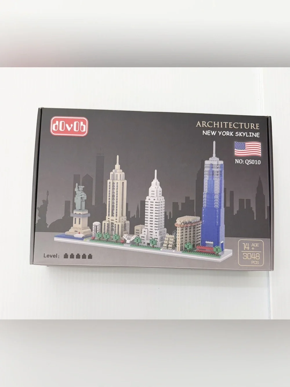 NEW dOvOb Architecture New York City Skyline Building Set